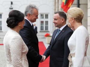 [video] Rozpoczęła się oficjalna wizyta w Polsce nowego prezydenta Litwy