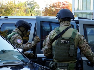 CBA zamyka pralnię brudnych pieniędzy. Siedem osób trafia do aresztu. W tle oszustwa podatkowe