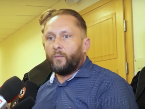 Kamil Durczok w trakcie pijackiej jazdy miał posiadać przy sobie broń