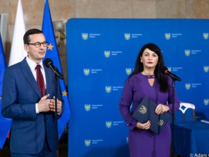 Podpisano kolejne umowy na budowę dróg. Morawiecki: Są niezbędnym elementem rozwoju gospodarczego