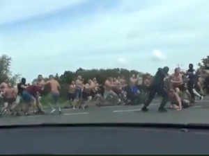[video] Tak przebiegło "spotkanie towarzyskie" kibiców z Opola, Kędzierzyna-Koźla oraz Częstochowy