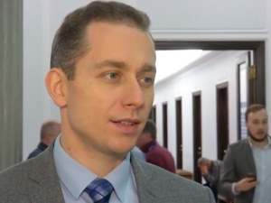 Kuźmiuk: Totalna opozycja nie ma programu więc podgrzewa emocje i upowszechnia fake newsy