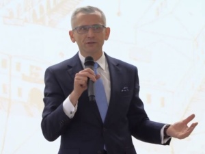 Prezes NIK złożył rezygnację. Wystartuje w wyborach parlamentarnych