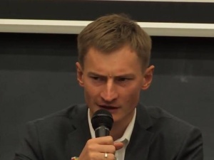 Bartosz Kramek obraża prezydenta, premiera, Jarosława Kaczyńskiego... Internauci: "Gawarit Moskwa"