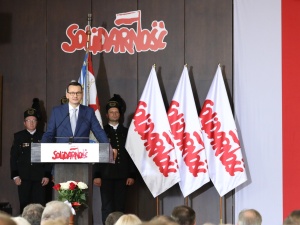 Premier w Gdańsku: "Chcemy, żeby cała Polska była triumfująca i szczęśliwa, pod znakiem Solidarności"
