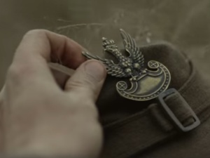 Premier Morawiecki: "Polski orzeł z przetrąconym skrzydłem ma charakter symboliczny..."