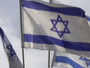 "Powinniśmy być wściekli". Izraelski Haaretz atakuje Polaków za obchody II WŚ
