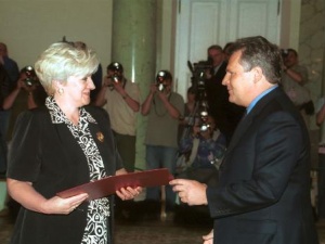 Awantura na lewicy. Danuta Waniek obraża się na… SLD i rezygnuje z wyborów