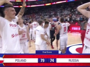Polska reprezentacja wygrywa z Rosją 79:74 i jest jedną nogą w ćwierćfinale Mistrzostw Świata!