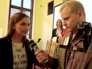 [video] Spurek: "Z mlekiem nie jest jak z moczem..."