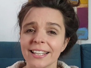 [video] Jachira brnie dalej: "O 22.00 zacznie się na blok ekshumacyjny oraz quiz: "Czyja to kończyna?"