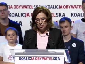[video] Kidawa-Błońska czyta z kartki nawet: "Zagłosujcie. A teraz pozwólcie mi się wziąć do pracy"