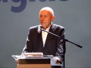 [video] Kandydat KO deklaruje poparcie dla adopcji gejowskich i ograniczonej eutanazji