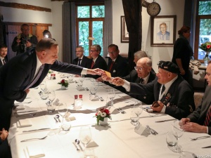 75. rocznica wyzwolenia Flandrii. Prezydent Duda spotkał się z żołnierzami gen. Stanisława Maczka