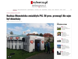 TOK FM zrobił sobie na pocieszenie dmuchany Sejm, w którym "KO zmiażdżyła PiS"