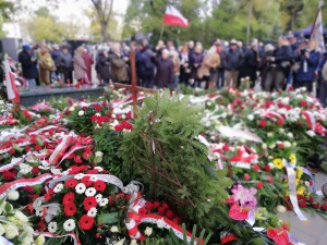 "Niesiemy dalej Polskę, jak żagiew, jak płomienie". Ostatnia droga Kornela Morawieckiego