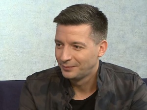 "Należę do intelektualnej elity tego kraju". Partner Pawła Rabieja prezentuje się na TT