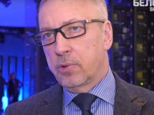 "Wie jaką decyzję podjąć i powinien zrobić to szybko". Zdrojewski skomentował porażkę Schetyny