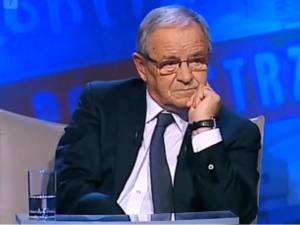 Senator PO o przejściu do PiS: Człowiek, który zmieni front, będzie obłożony anatemą do trzech pokoleń