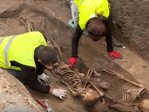 [Nasz cykl "Bohaterowie na dole. Mordercy na górze"] Cz. 1. Płużański: "Zdrajca" z Krzyżem Walecznych