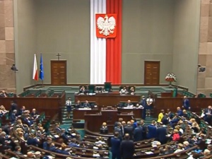 Prawy Sierpowy: Dokąd zmierza polski parlamentaryzm?