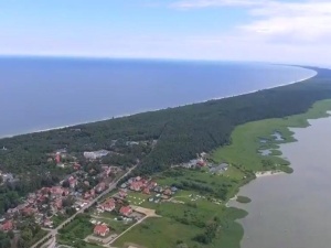 Ekolodzy "Obozu dla Mierzei" prowadzą zbiórkę pieniędzy (24 tys. zł). Na co je wydadzą? No właśnie...