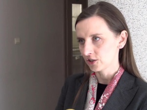 Spurek ws. aborcji w Polsce zwraca się do KE. Prawnik: "Pani europoseł popisuje się krańcową ignorancją"