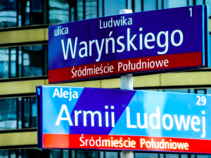 "Najwyższe słowa potępienia". Stowarzyszenie "Godność" ostro komentuje rekomunizację ulic