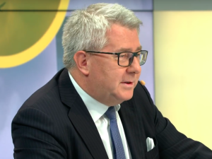 Czarnecki: Powołanie do TK osoby, która ma doświadczenie legislacyjne nie jest żadnym grzechem