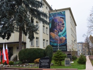 Mural na 101. rocznicę odzyskania niepodległości. Największy w...