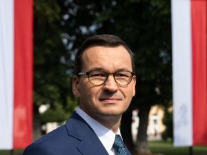 "Polskie" obozy zagłady w serialu Netflix. Interwencja premiera Morawieckiego u szefa producenta