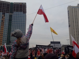 [na żywo] Ruszył Marsz Niepodległości 2019! "Miej w opiece Naród cały"