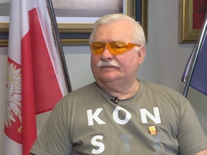 Wałęsa o Kosiniaku: "Ja mu rękę podaję, a on mnie w nosa za to?! Musi doświadczenia nabrać, aby zmądrzał”