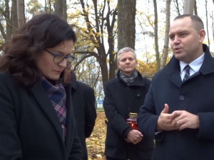 "To państwo upomniało się o bohaterów". Co się wydarzyło podczas wizyty Dulkiewicz na Westerplatte?