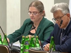 [video] "Pan zdaje się dzięki mnie nie obronił doktoratu". K. Pawłowicz nokautuje Śmiszka na komisji
