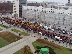 [video] "Nasza złość, wasza...". Rozhisteryzowana młodzież na tzw. "Strajku Klimatycznym"