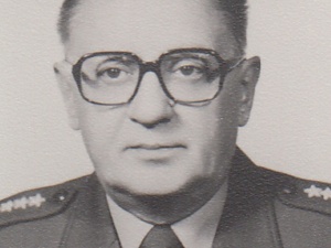 [Cykl "Bohaterowie na dole. Mordercy na górze"] Cz. 6. Płużański: Kwiat sowieckiej generalicji