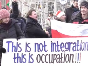 [video] Tak Białorusini protestują przeciwko integracji z Rosją: "Жыве Беларусь!"