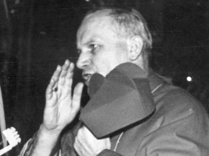 38. rocznica wprowadzenia stanu wojennego: "Bez Jana Pawła II nie byłoby narodzin Solidarności"