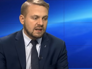Ozdoba: Opozycja ma na celu wprowadzenie polityki strachu