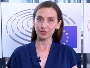 Spurek nawet przy okazji noworocznych życzeń: "Polska pozostaje na peryferiach europejskich wartości”