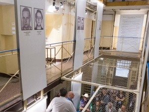 Minister zaprosił Komisję Wenecką do muzeum opisującego działanie komunistycznego wymiaru sprawiedliwości
