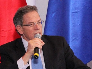 Dezinformacja Rosatiego ws. handlu w niedziele. Zdecydowane dementi rządu