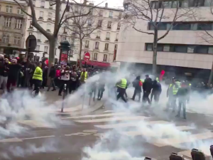 [video] Francja. Kolejna demonstracja przeciwko reformie emerytalnej. "Nikt nie wierzy w kompromis"