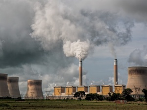 "Die Welt": 100-miliardów od UE by przekonać Polskę do neutralności klimatycznej