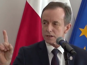 Senat TV. Grodzki odpowiada na pytanie o doniesienia o łapówkach: "Dawno temu, w odległej galaktyce..."