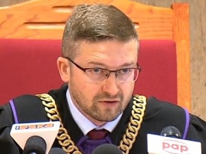 "Pan Sędzia widział listę poparcia do KRS. Niech przesłucha sam siebie, a nie nęka szefową Kancelarii"