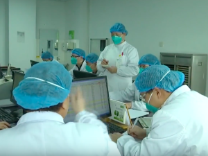 Koronawirus z Chin. Studenci z Rzeszowa wrócili z Wuhan. Jeden z nich musi zostać w szpitalu