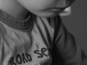 Apel. Matka zostawiła w pogotowiu czworo dzieci. Poszukiwana jest rodzina, która przyjęłaby całą czwórkę