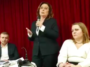 [WIDEO] Londyn: Kidawa-Błońska mówi o miejscowościach „z zakazami wjazdu dla osób o innej orientacji”